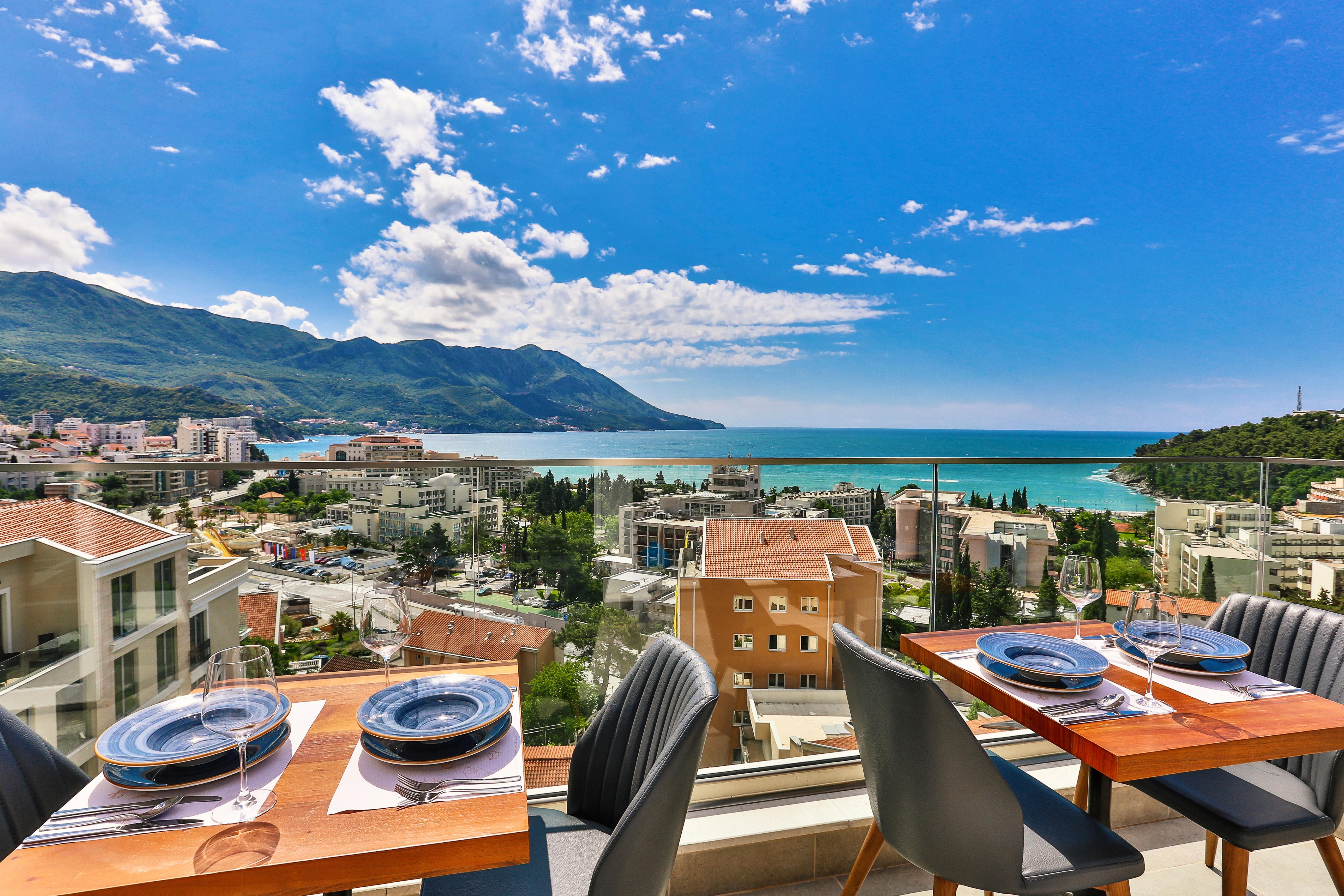 Hotel Lusso Mare By Aycon Budva Exterior photo