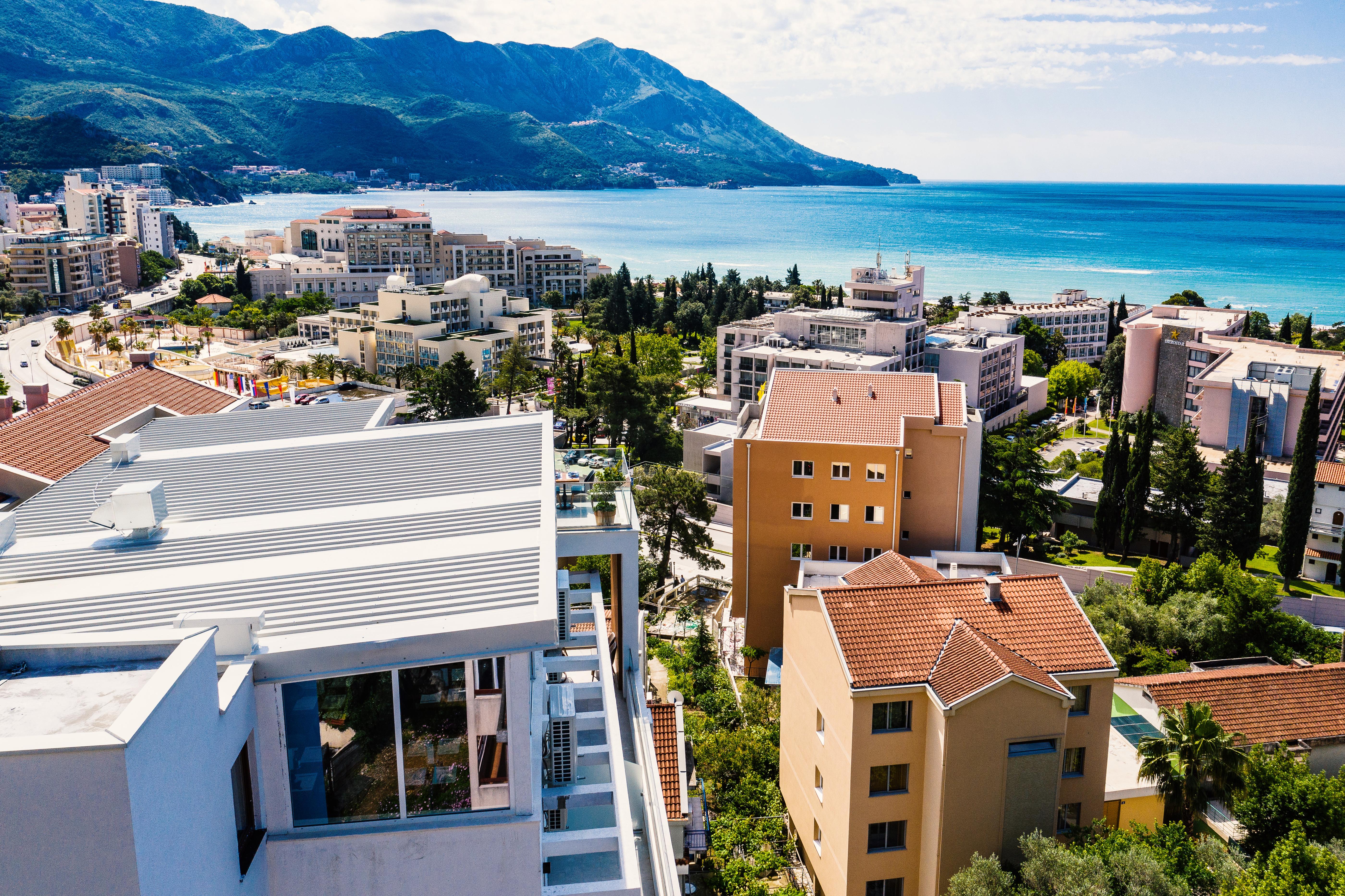 Hotel Lusso Mare By Aycon Budva Exterior photo